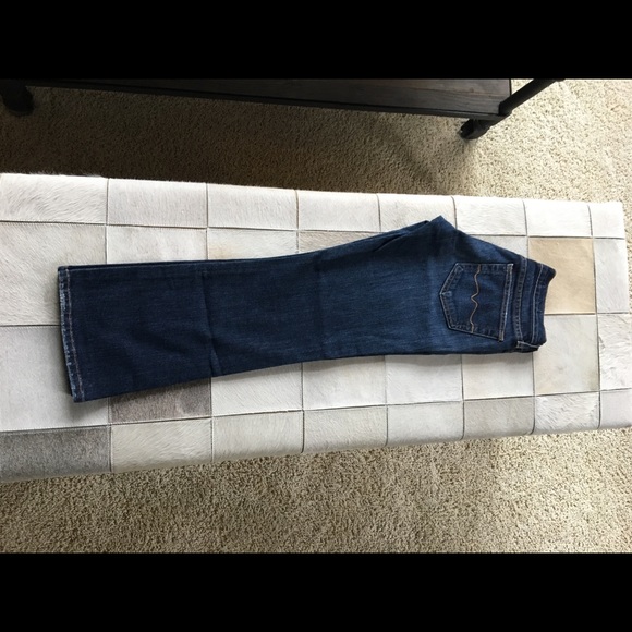 Red Engine Cropped  jeans - Picture 3 of 5